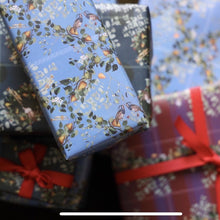 Load image into Gallery viewer, Assorted Wrapping Paper (6 sheets)